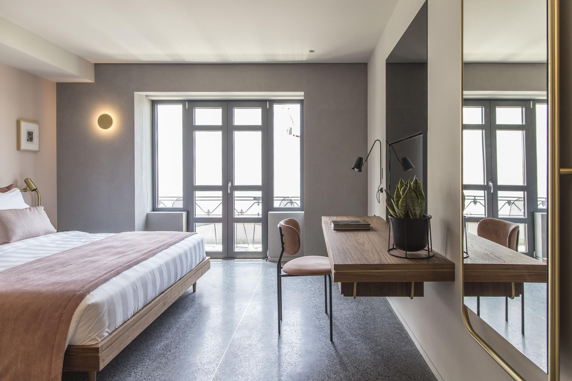 Perianth Hotel Афіни Екстер'єр фото A room at the hotel
